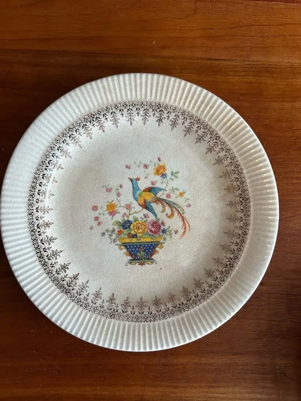 Vintage Salem China Bird of Paradise Victory Pattern Plate w/ 23 Karat Gold Trim